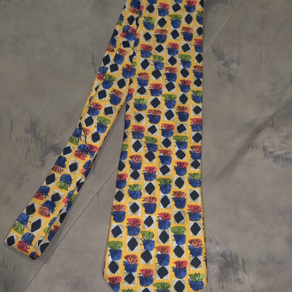 Ermenegildo Zegna Tie 4" Wide - Picture 3 of 11